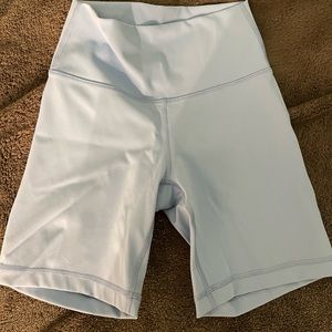 Aritzia TNA biker shorts 7”